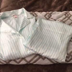 Brand new without tags VS Satin PJ set